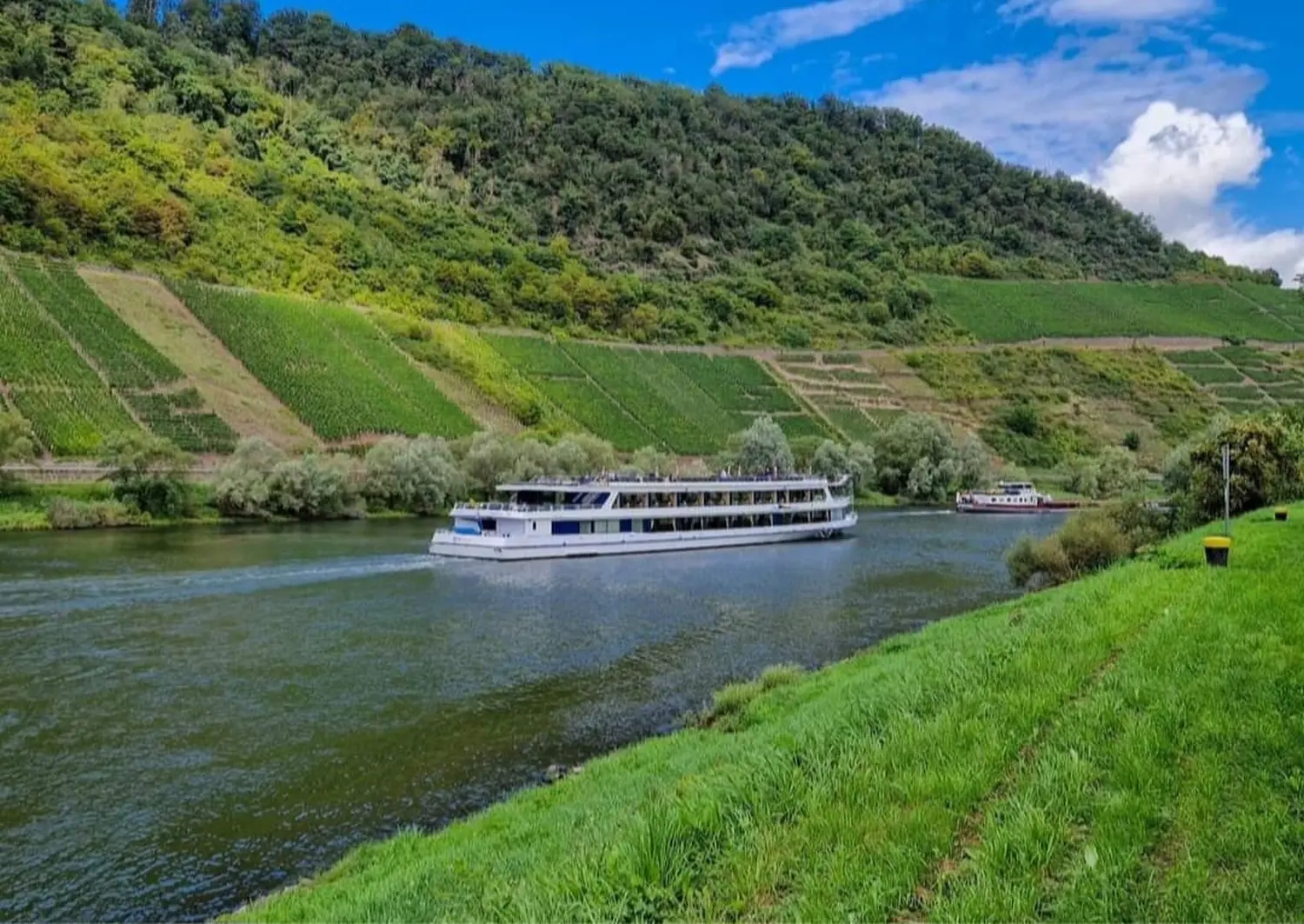 Gästehaus Barbara - Boot im See