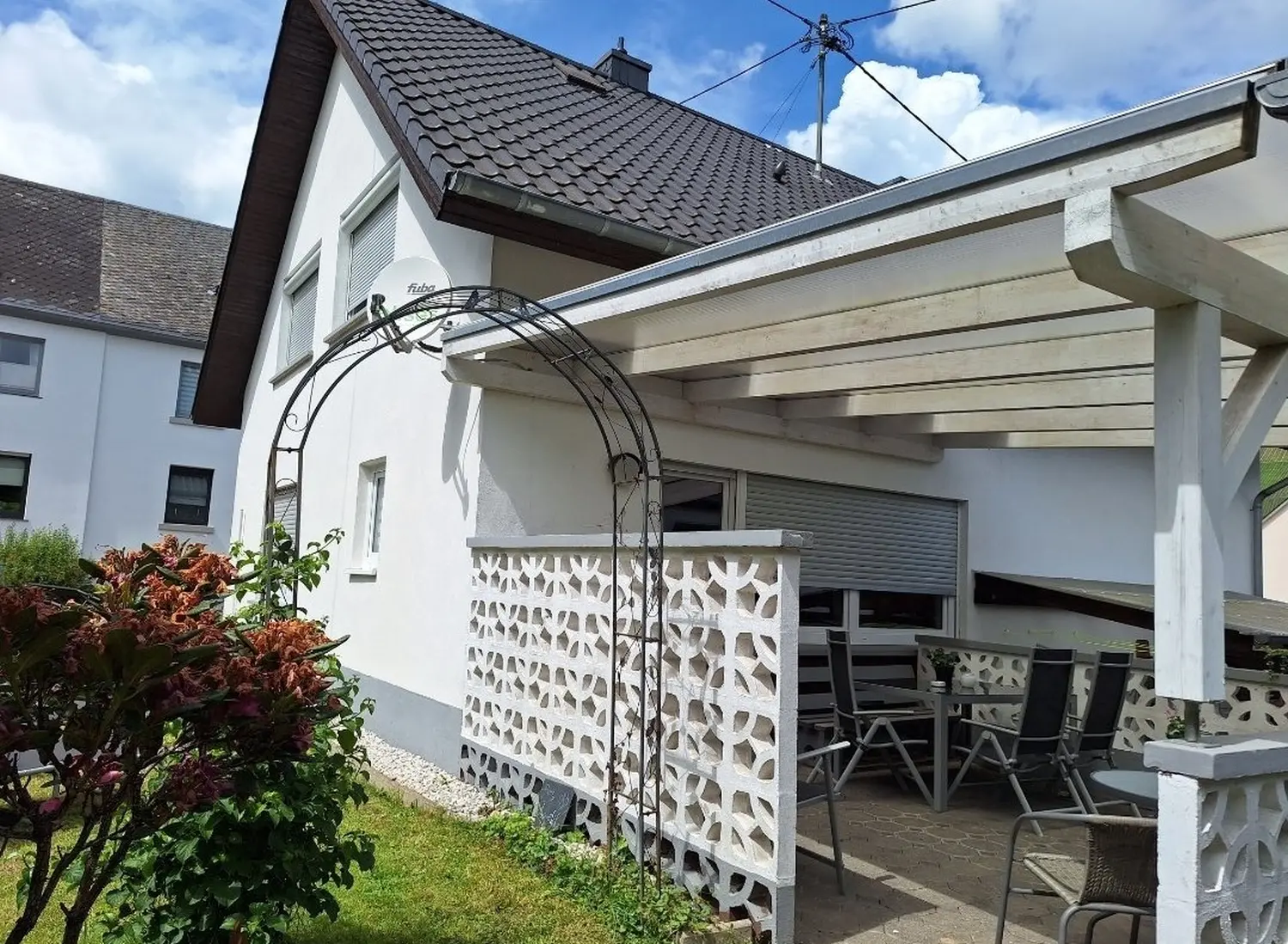 Gästehaus Barbara - Haus mit Essplatz
