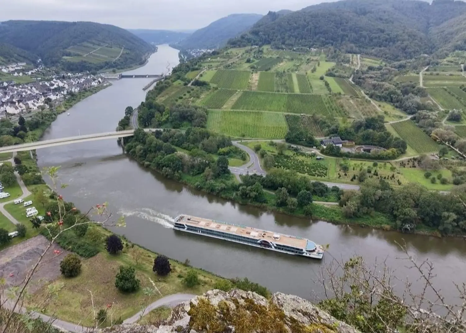 Gästehaus Barbara - Land und Yacht auf dem Wasser 